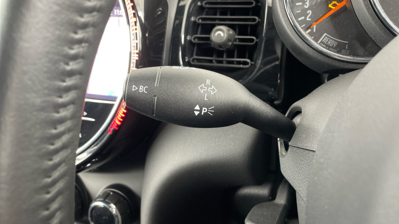 MINI Convertible 1.5 Cooper Classic Premium Plus 2dr Auto Petrol Convertible